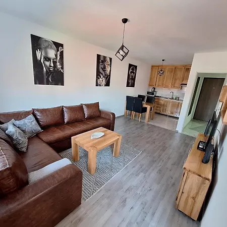 Lilly Apartment *